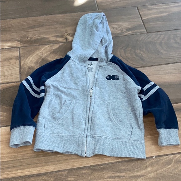 Boys sweatsuit - Picture 3 of 6